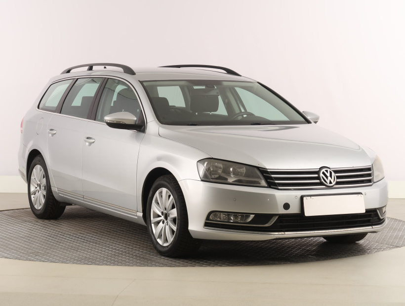 Volkswagen Passat, 2012
