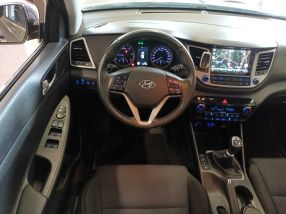 Hyundai Tucson - 2015