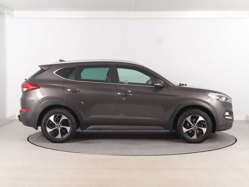 Hyundai Tucson, 2015