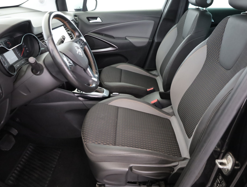 Opel Crossland, 2018
