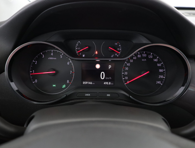 Opel Crossland, 2018