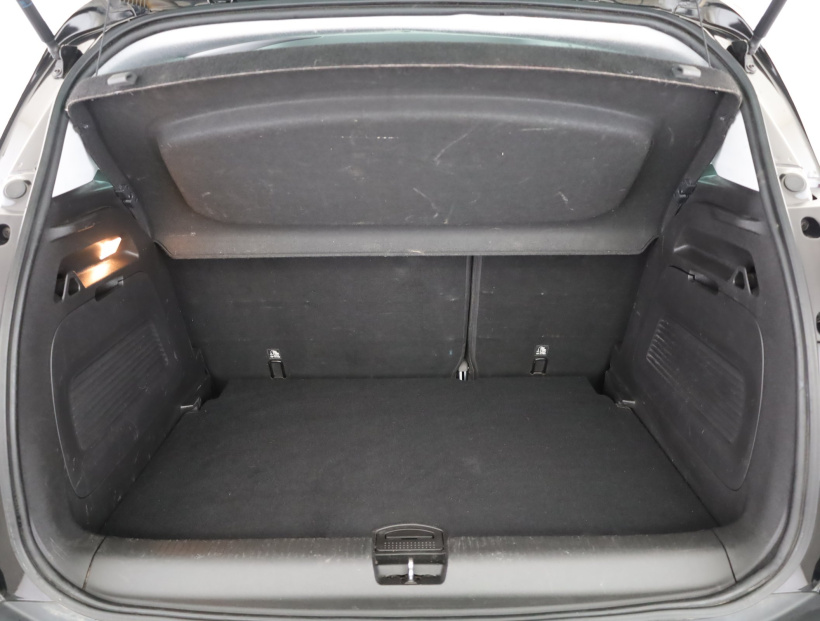 Opel Crossland, 2018