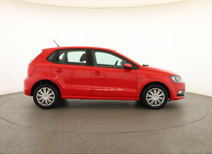 Volkswagen Polo, 2016