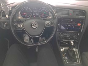 Volkswagen Golf - 2017