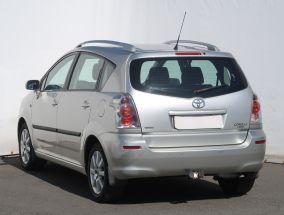 Toyota Corolla Verso - 2004