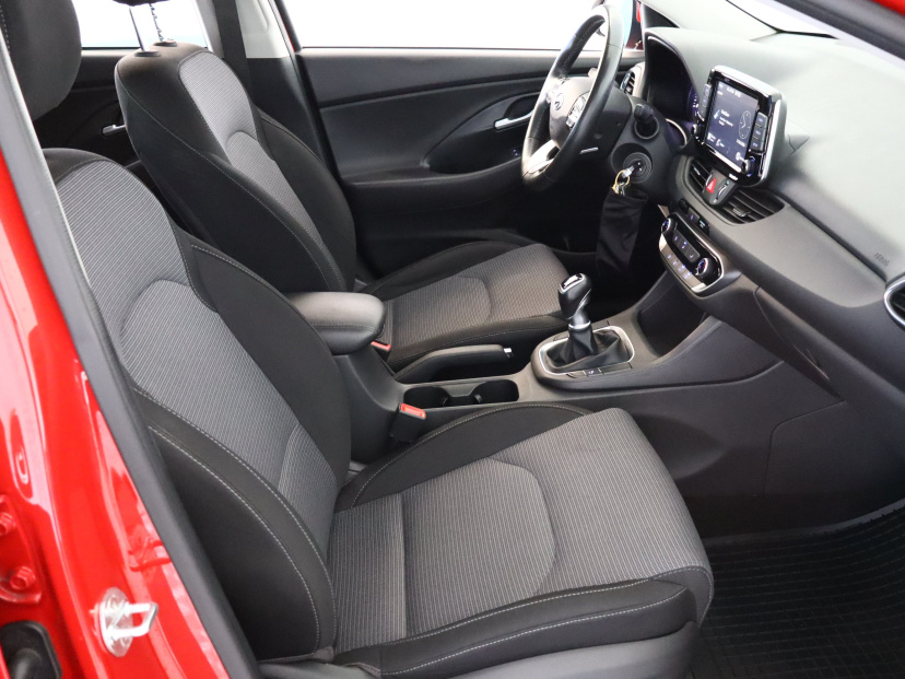 Hyundai i30, 2021