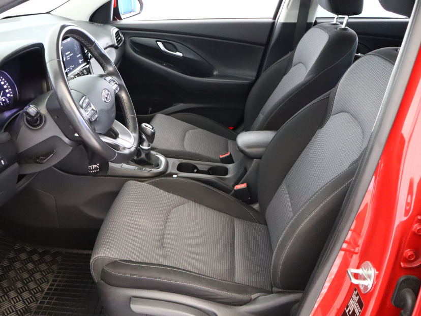 Hyundai i30, 2021