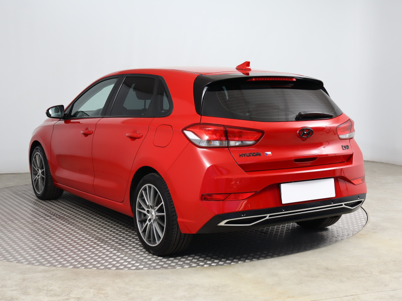 Hyundai i30, 2021