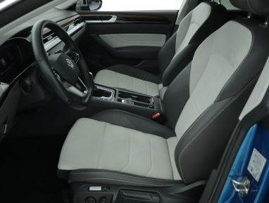 Volkswagen Arteon - 2021