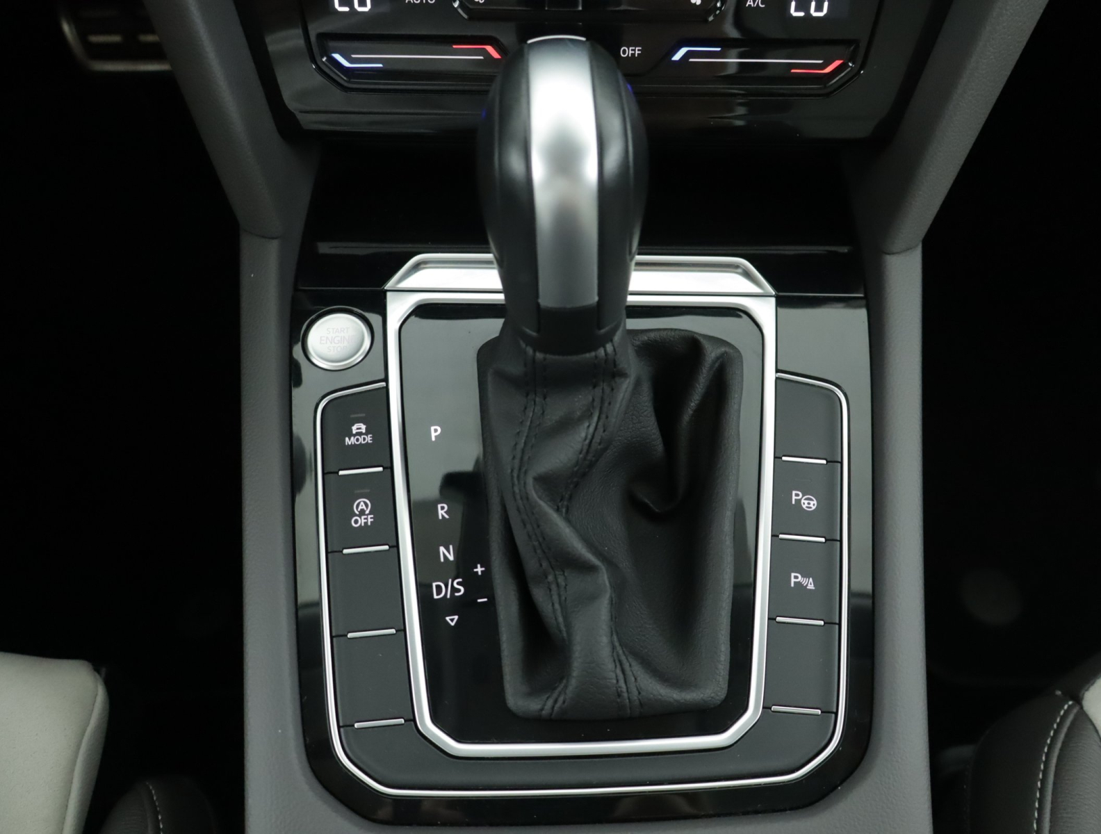 Volkswagen Arteon - 2021