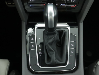 Volkswagen Arteon - 2021
