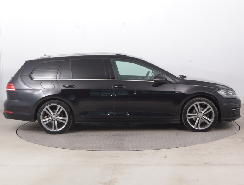 Volkswagen Golf, 2018