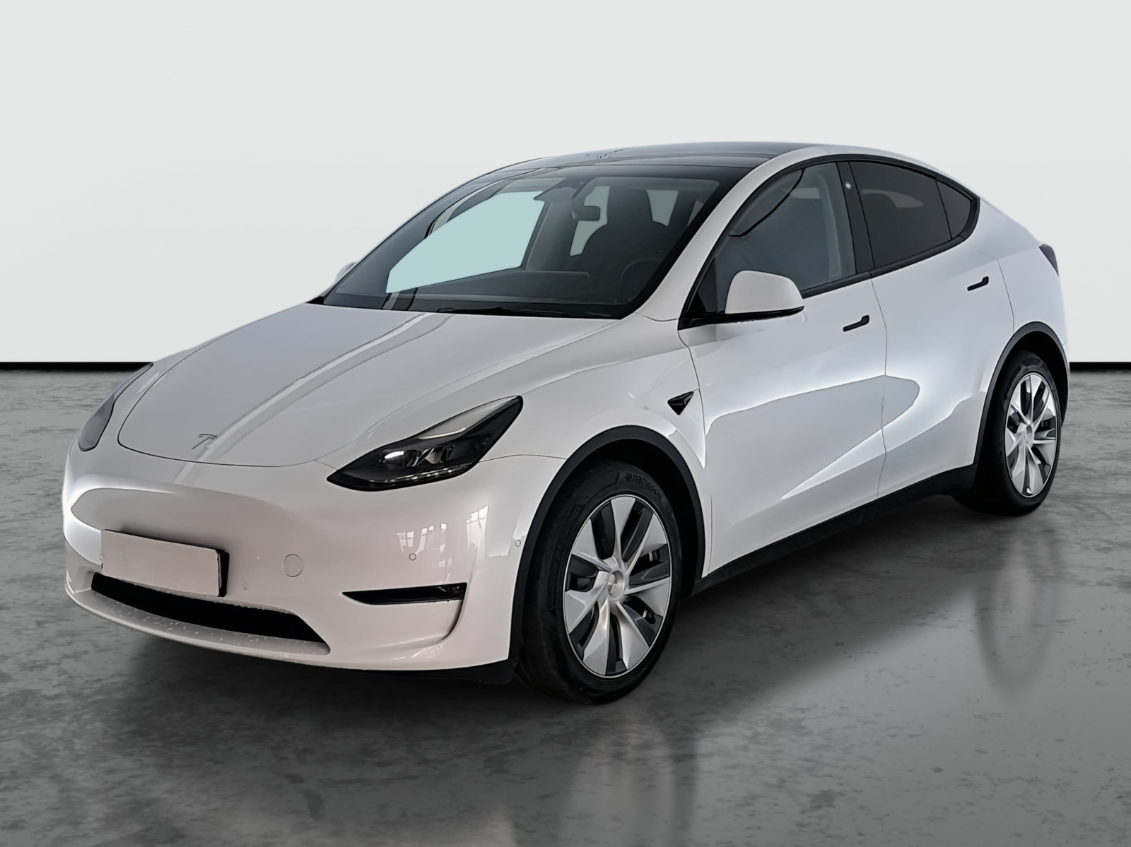 Tesla Model Y Long Range AWD – fotografie 3