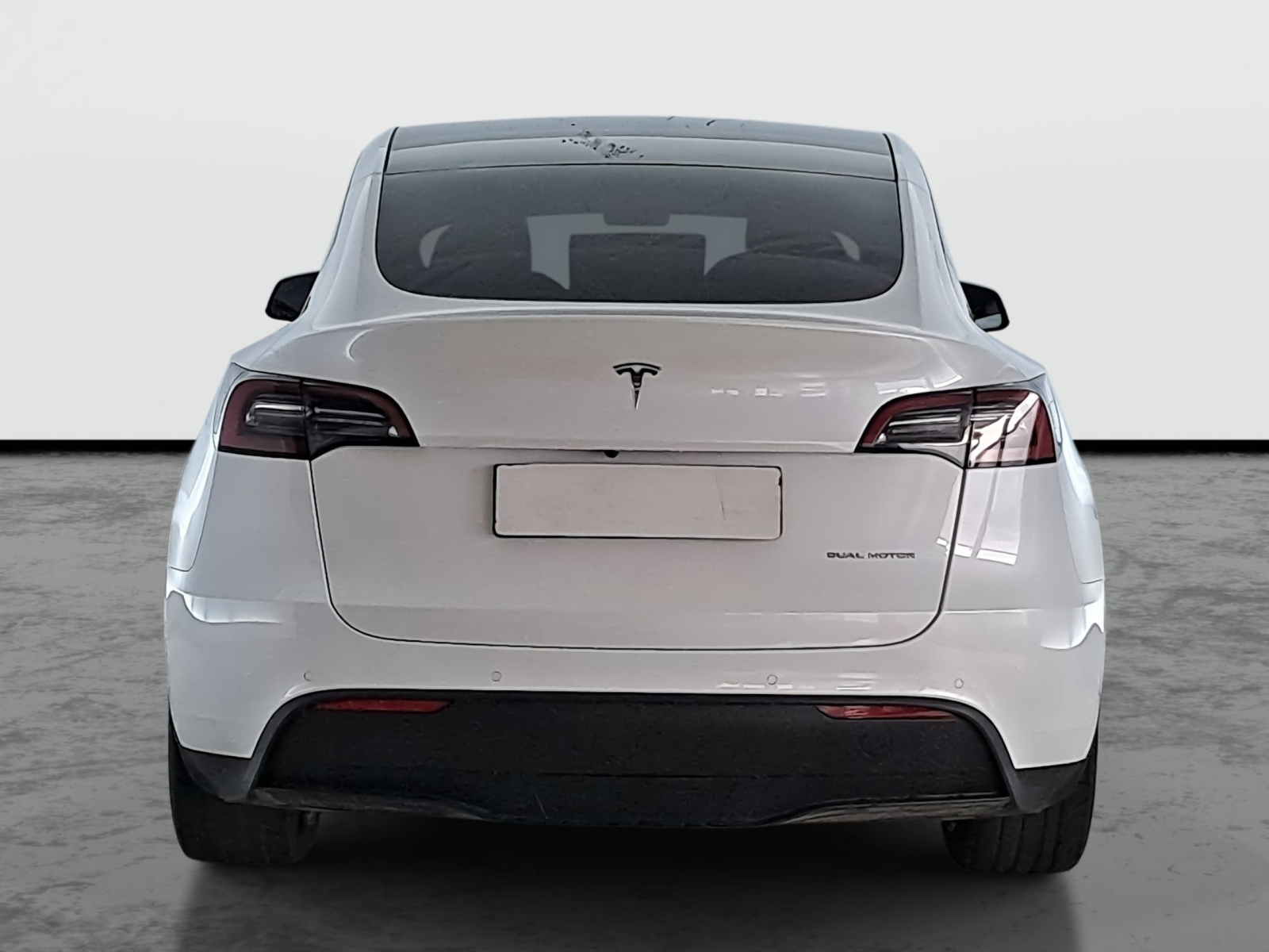 Tesla Model Y Long Range AWD – fotografie 6