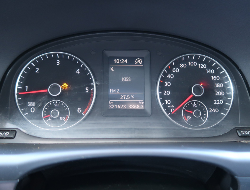 Volkswagen Touran, 2013