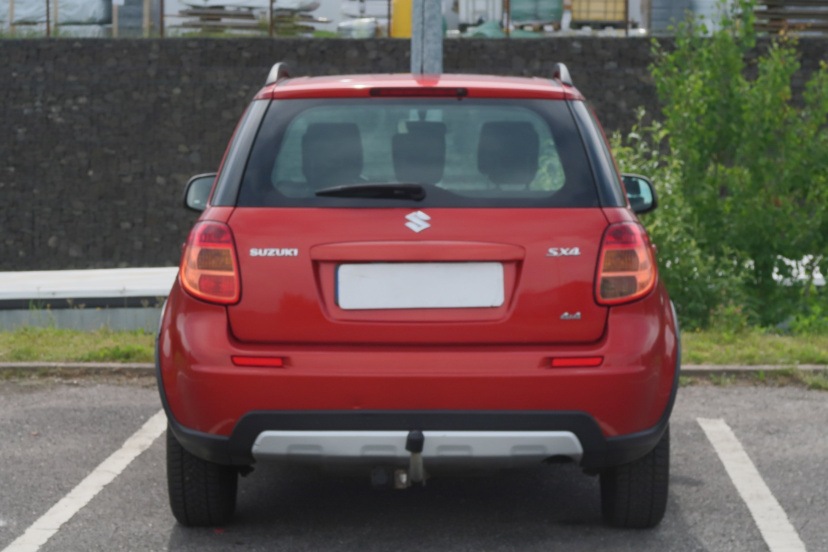 Suzuki SX4, 2010