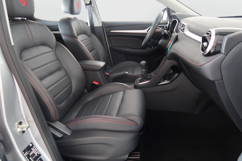 MG ZS SUV, 2024