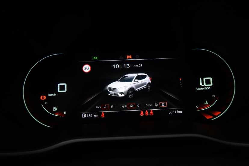 MG ZS SUV, 2024