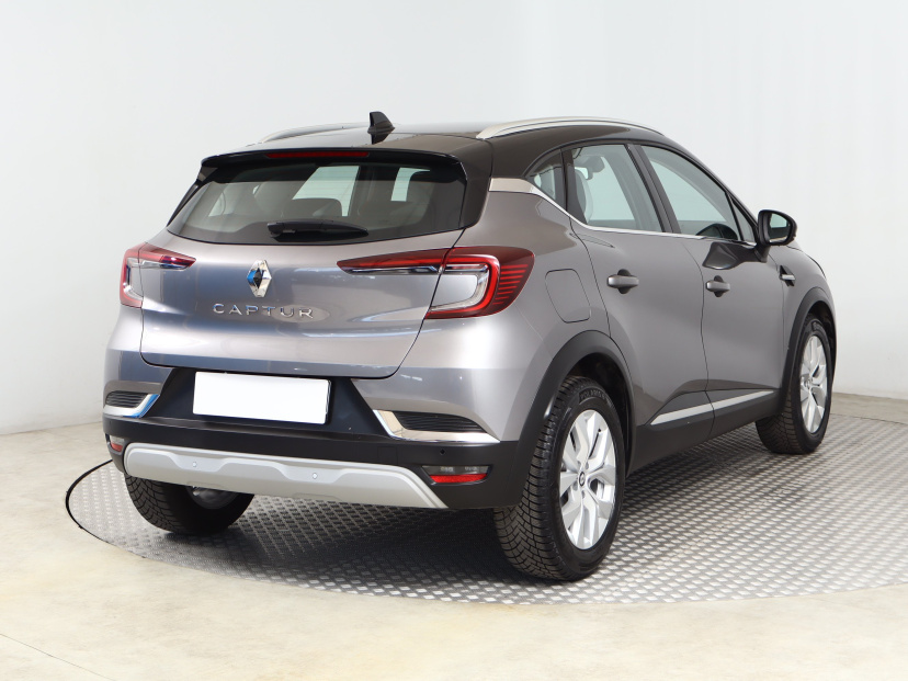 Renault Captur, 2022