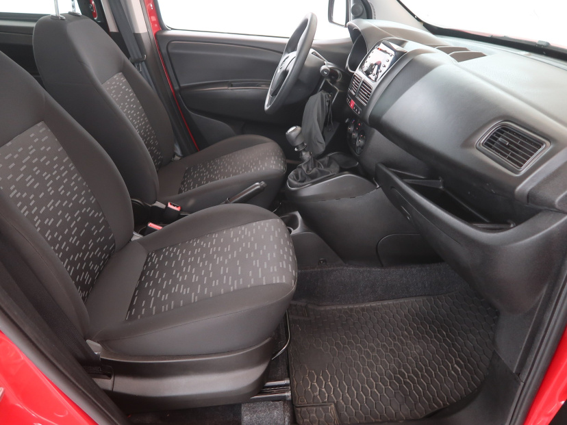 Opel Combo, 2018