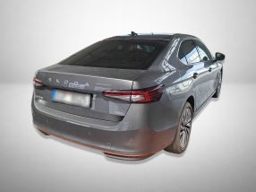 Škoda Superb - 2024