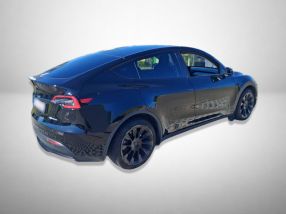 Tesla Model Y - 2023