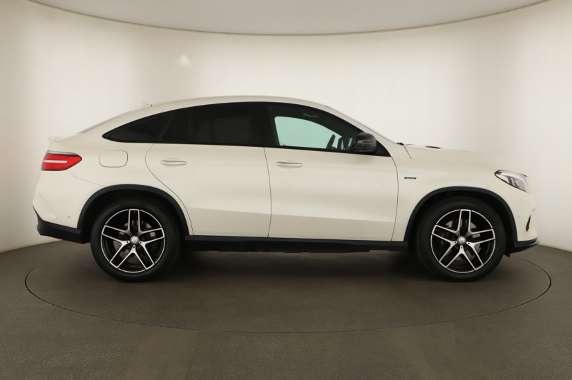 Mercedes-Benz GLE Coupe, 2016