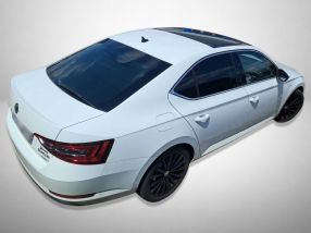 Škoda Superb - 2017