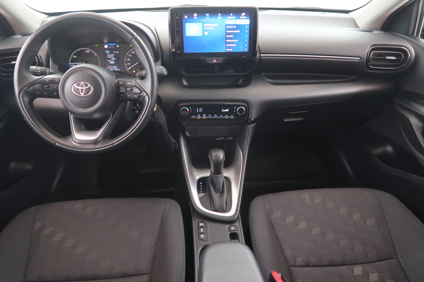 Toyota Yaris, 2024