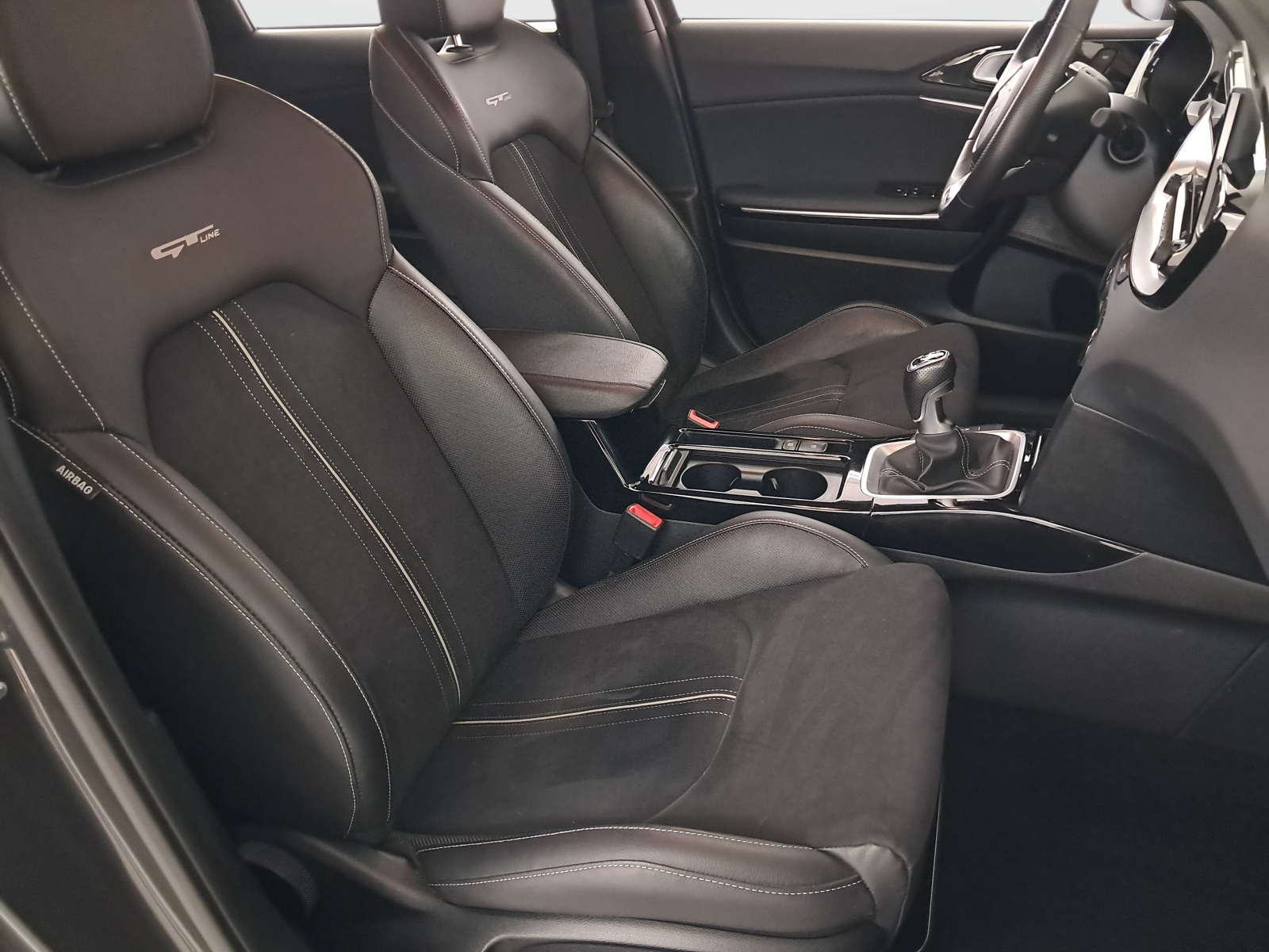 Kia ProCeed - 2022