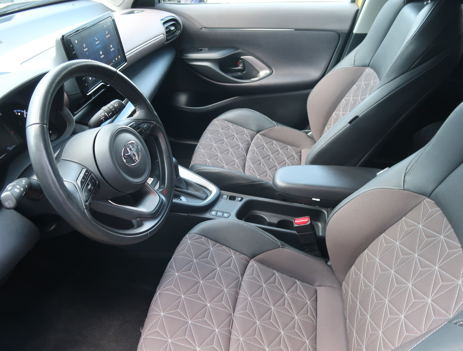 Toyota Yaris Cross - 2023