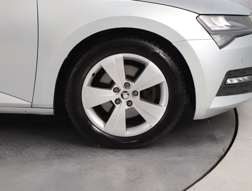 Škoda Superb, 2019