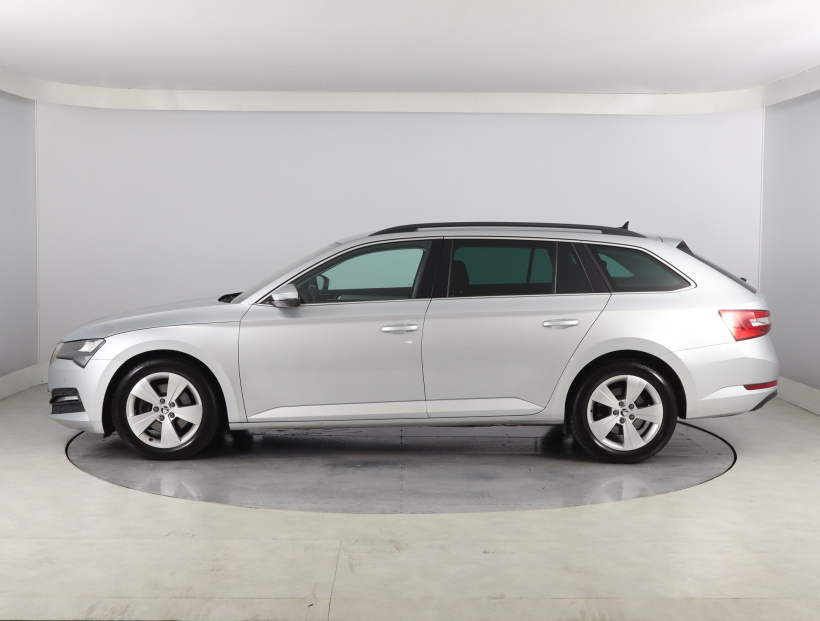 Škoda Superb, 2019