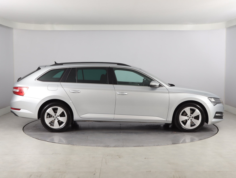 Škoda Superb, 2019