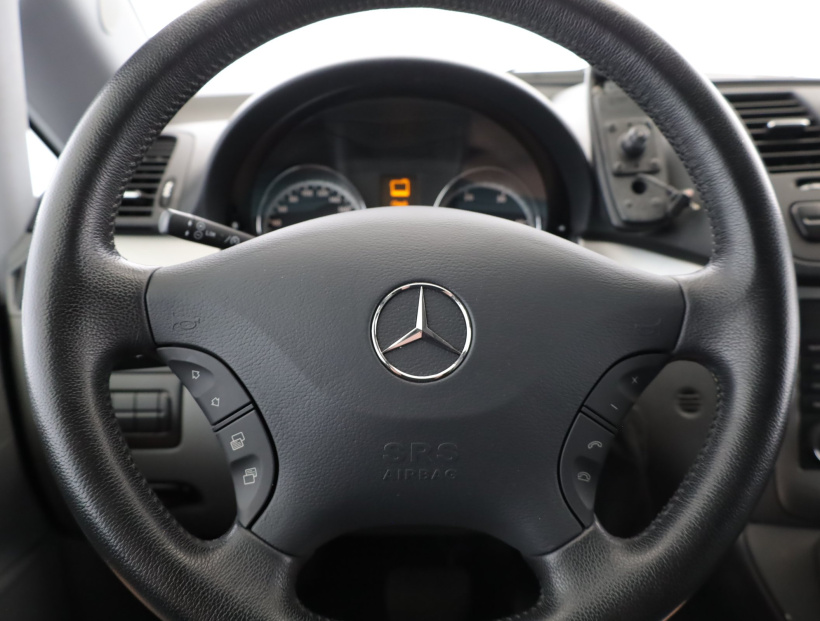 Mercedes-Benz Viano, 2009