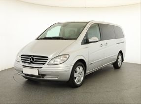 Mercedes-Benz Viano - 2009