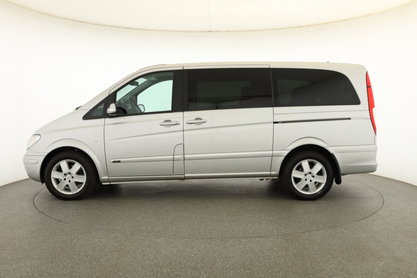 Mercedes-Benz Viano, 2009