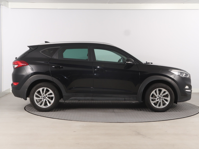 Hyundai Tucson, 2016