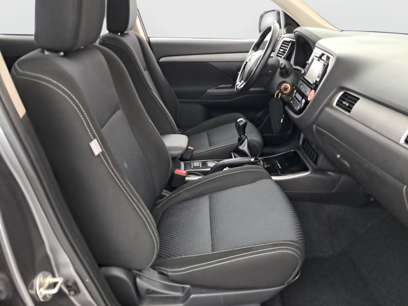 Mitsubishi Outlander, 2017