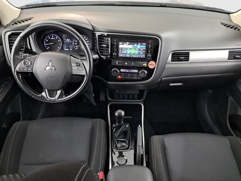 Mitsubishi Outlander, 2017