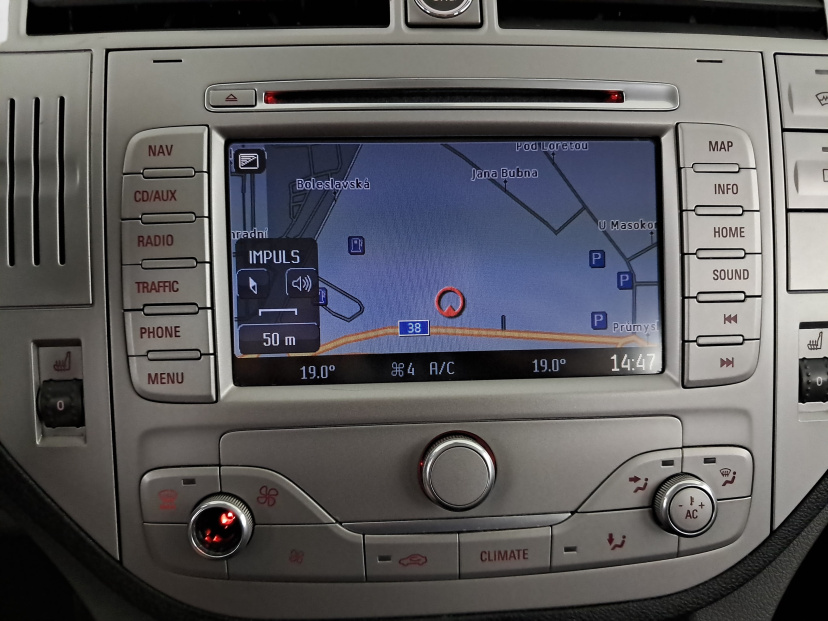 Ford Kuga, 2012