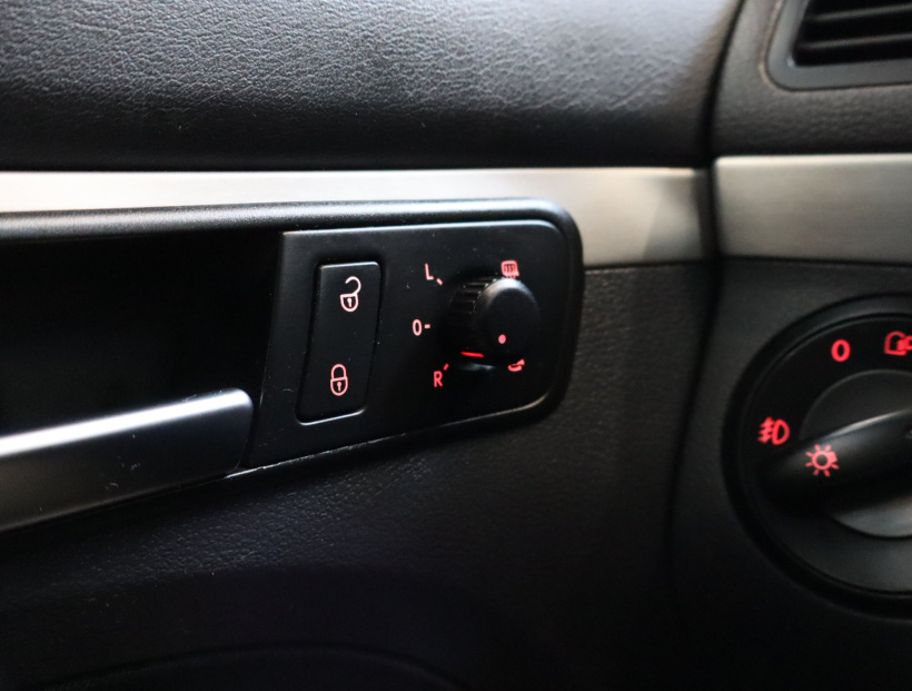 Volkswagen Touran, 2007