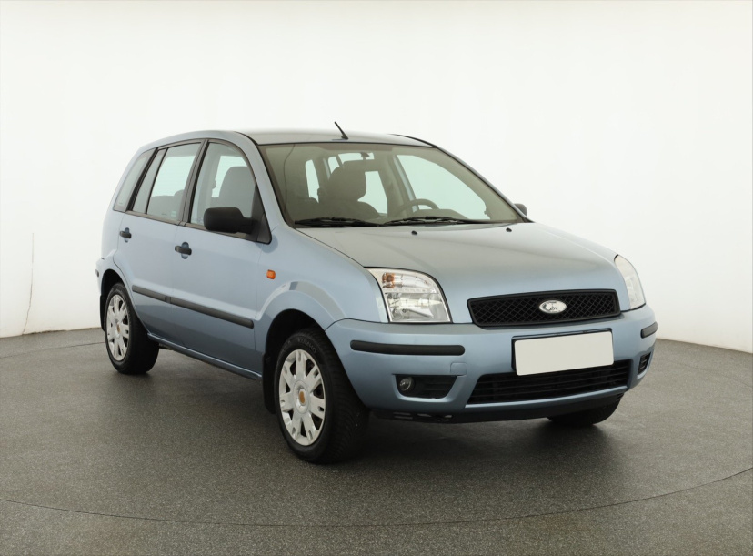 Ford Fusion, 2005