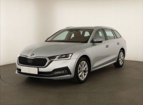 Škoda Octavia - 2021