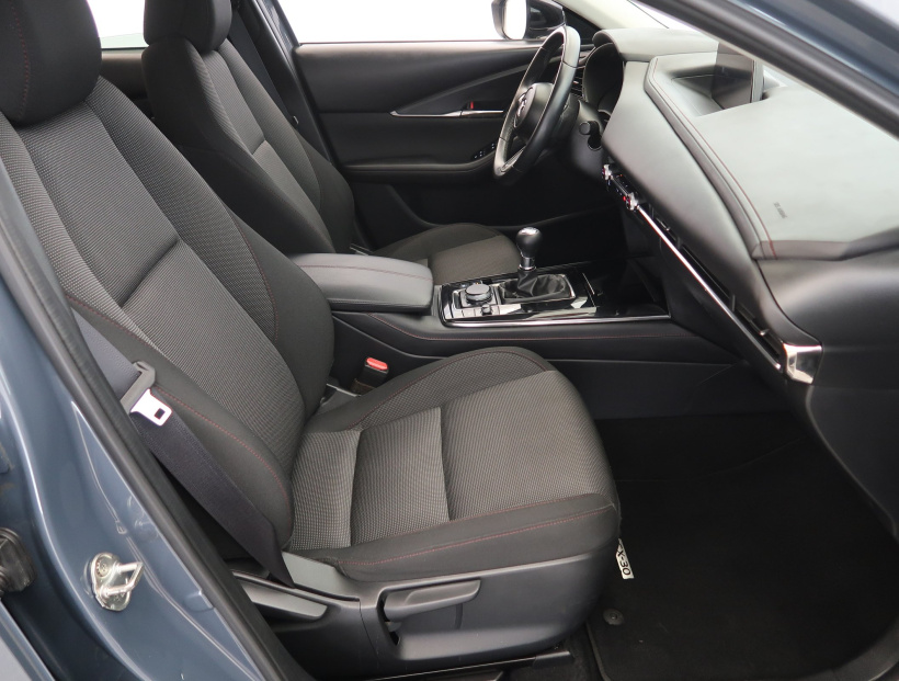 Mazda CX-30, 2022