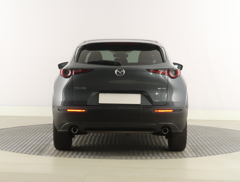 Mazda CX-30, 2022