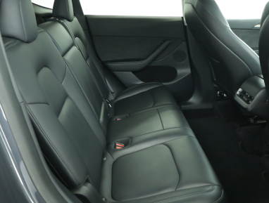 Tesla Model Y - 2022