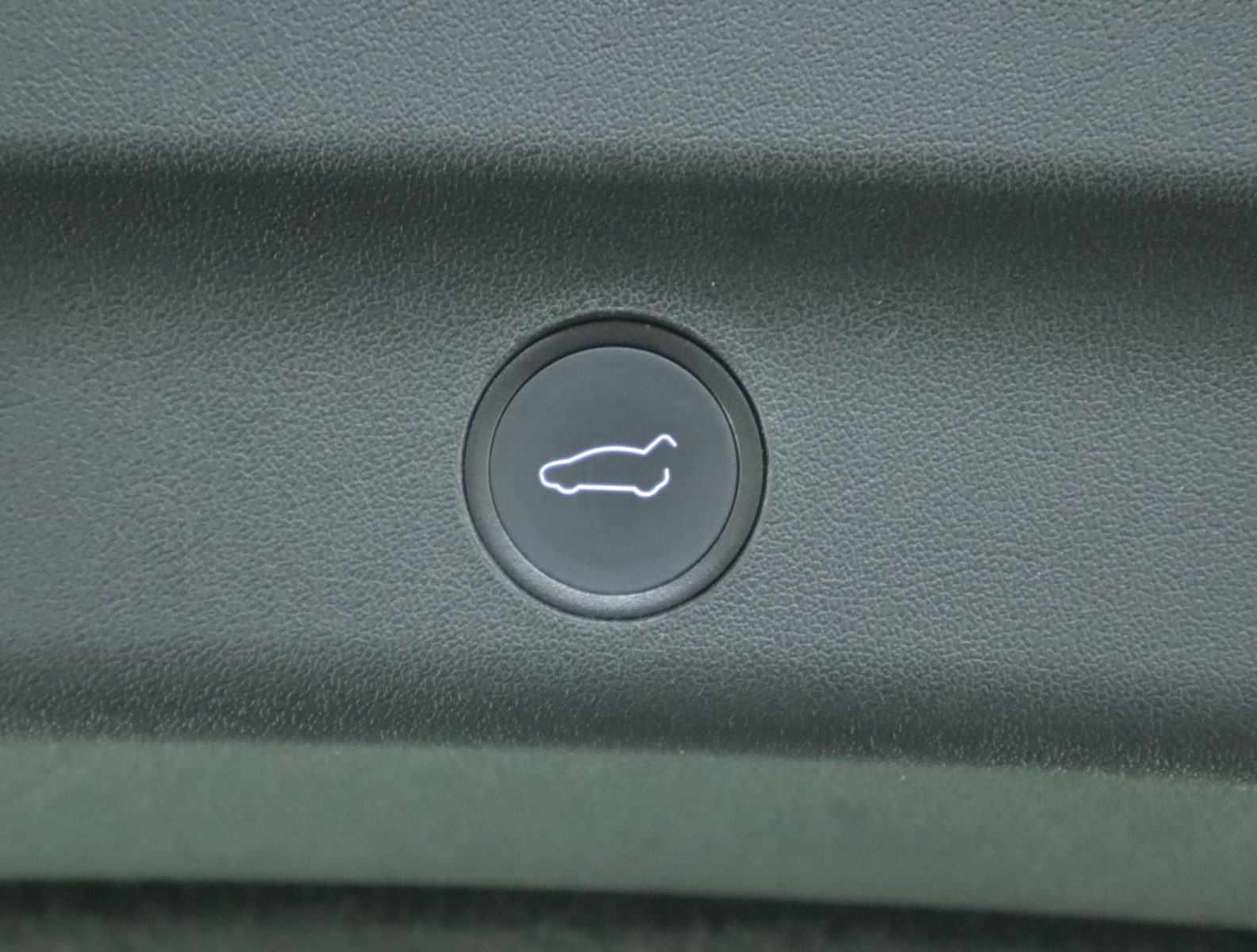 Tesla Model Y - 2022