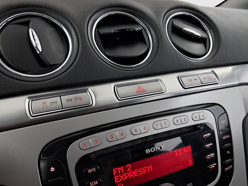 Ford S-Max, 2009