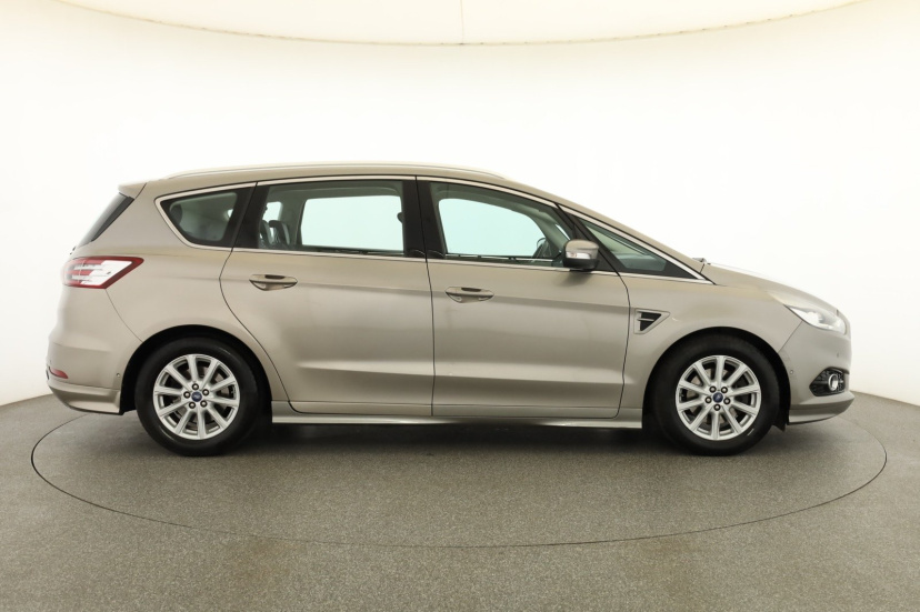 Ford S-Max, 2016